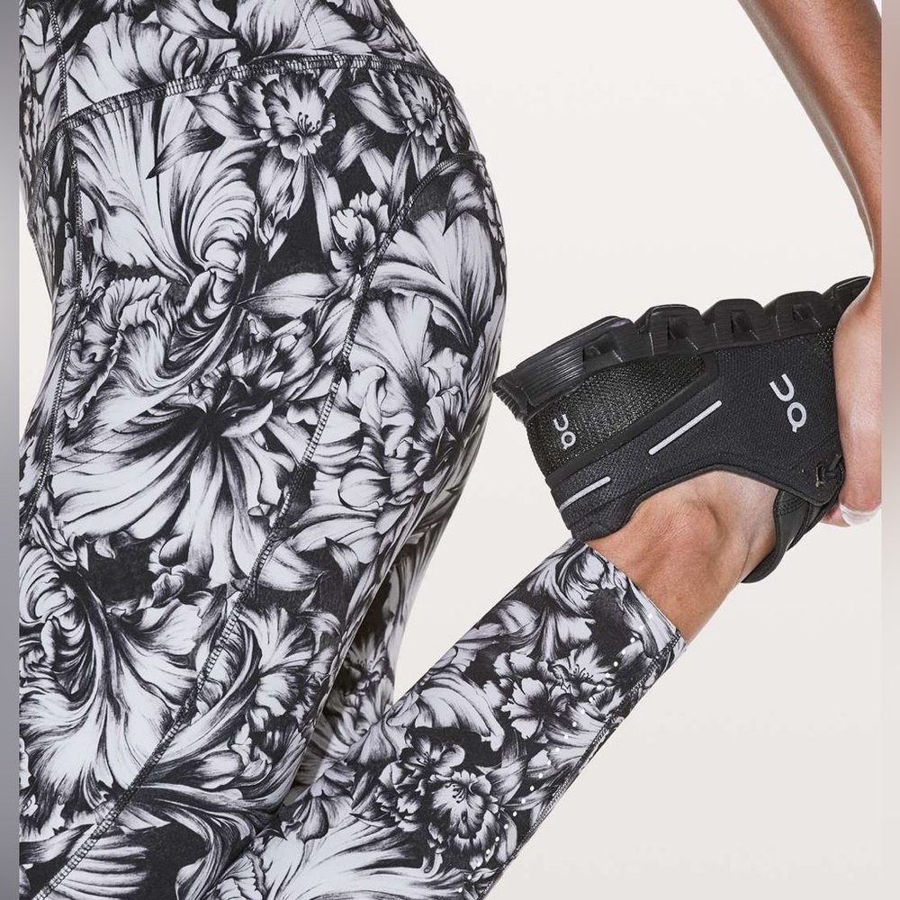 Lululemon Fast & Free Crop II Legging *Nulux 28” Night Garden Ice Grey Black